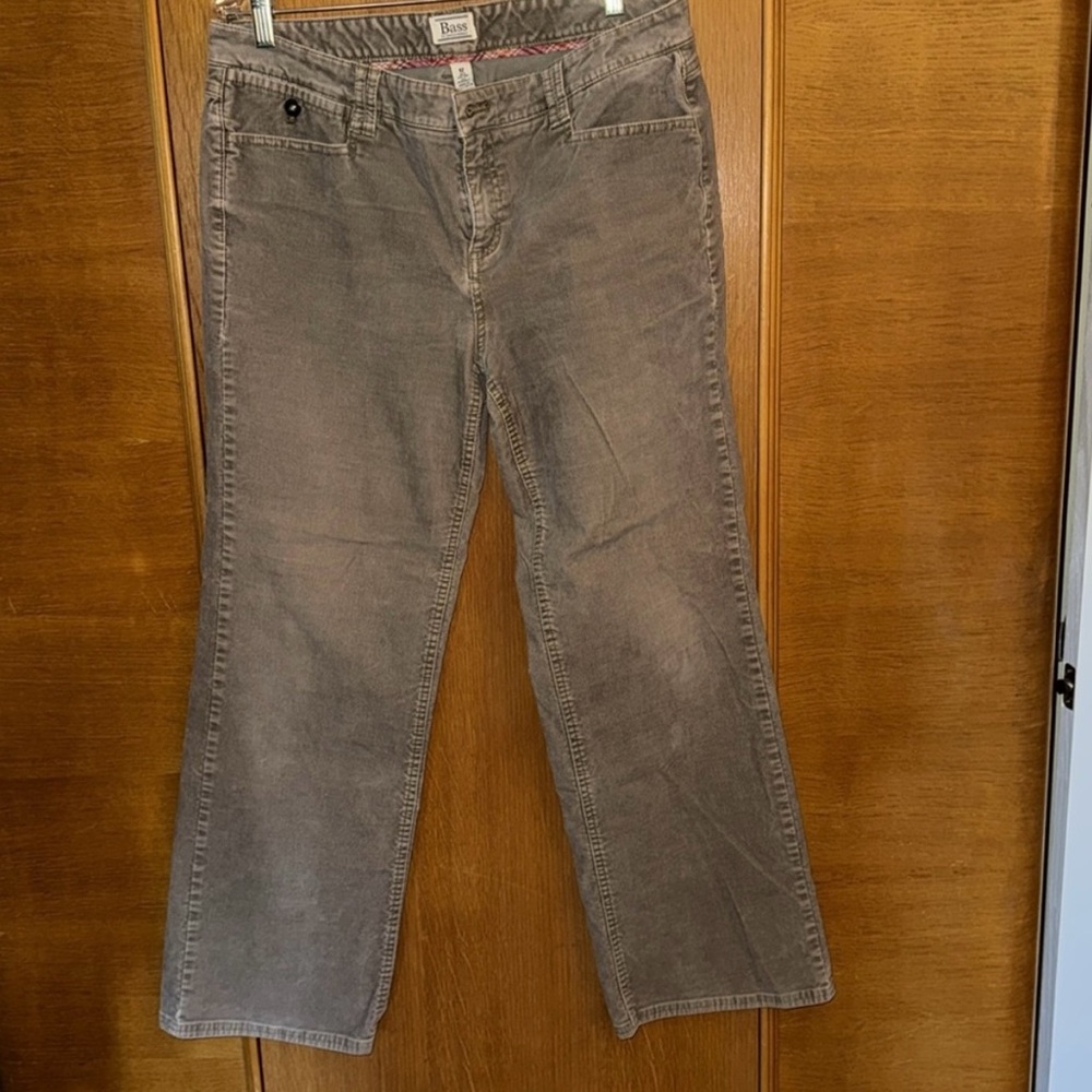 Bass Women's Tan corduroy Jeans